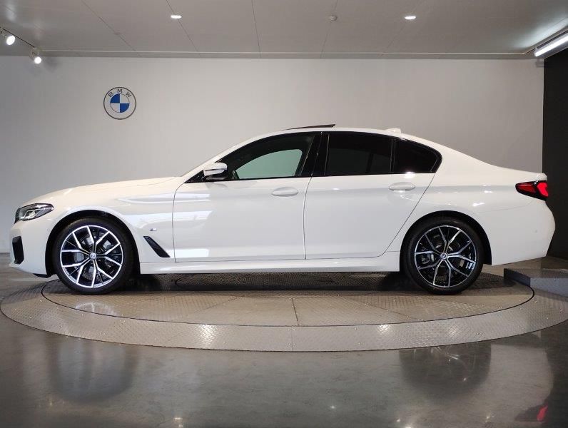 520i Sedan RHD