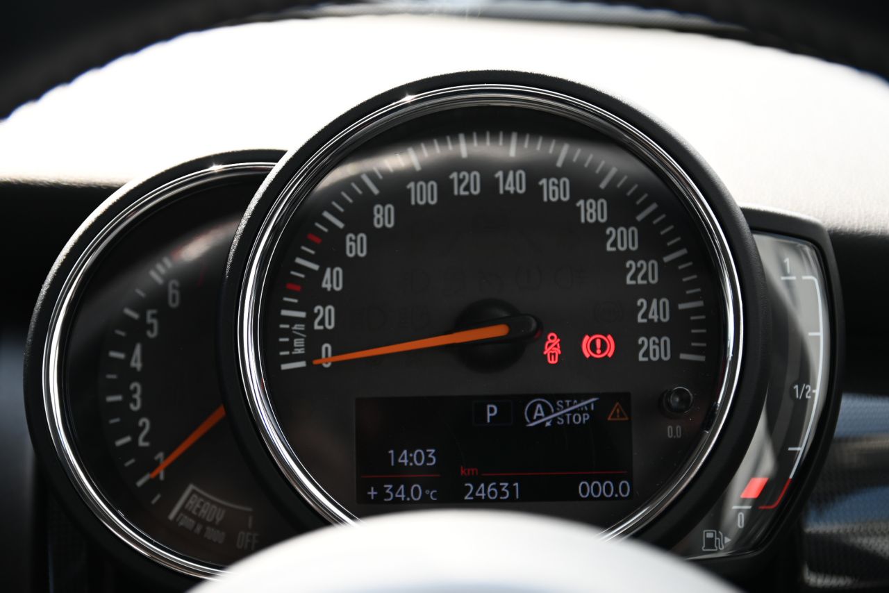 F56 MINI Cooper 3-Door Hatch LCI