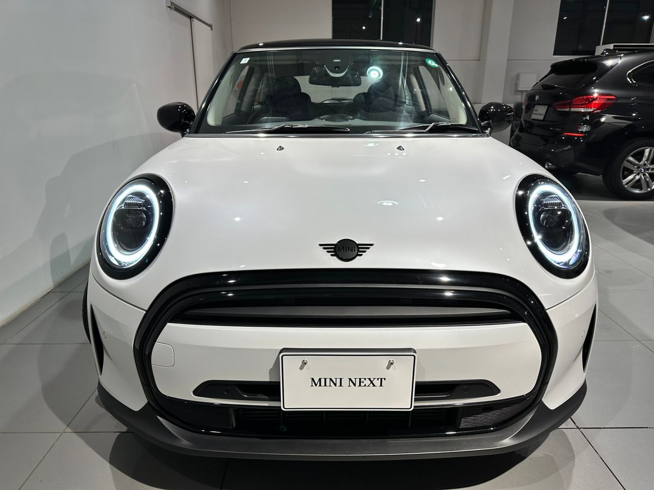 MINI Cooper F56 RHD