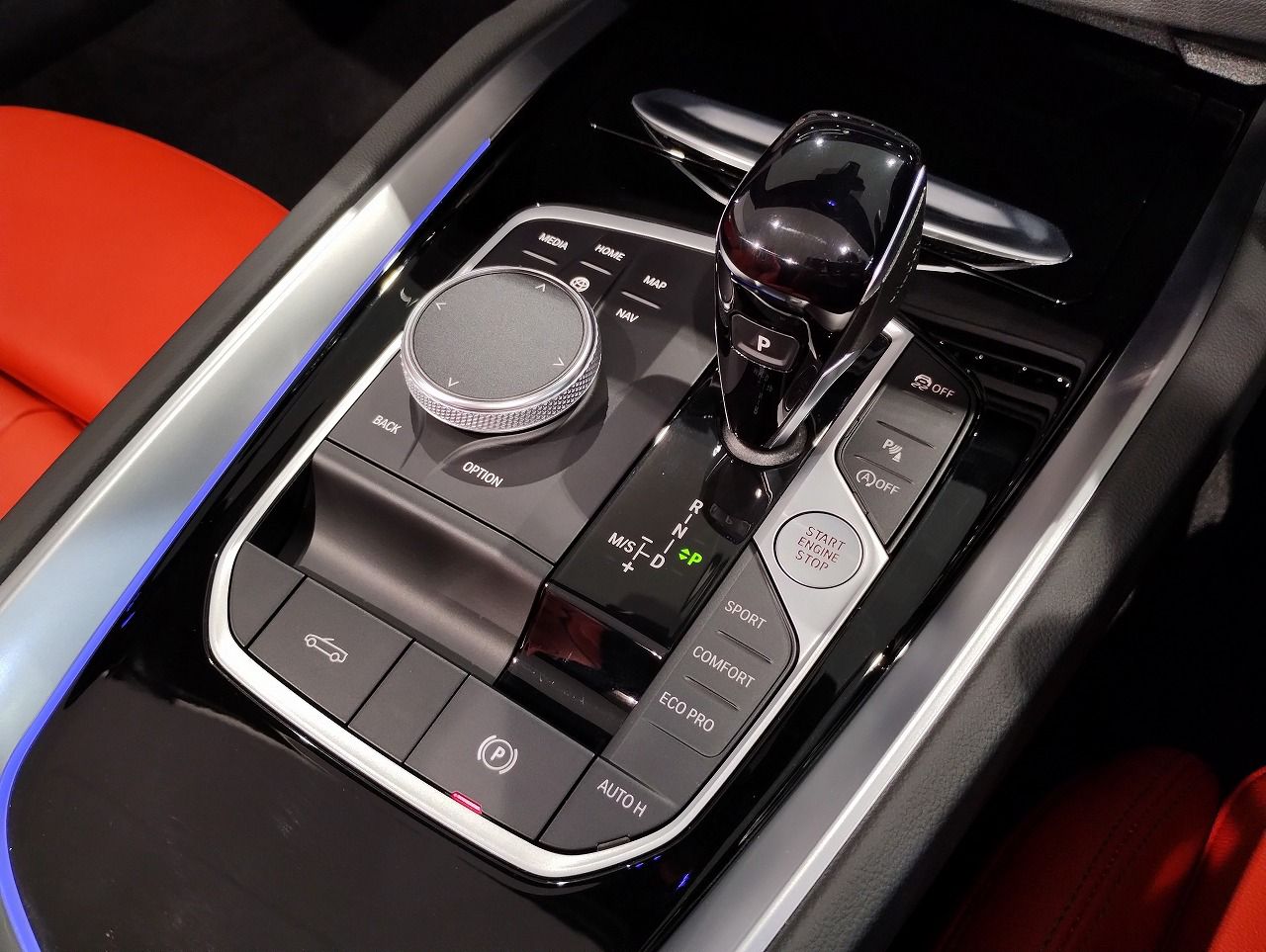 G29 z4 sDrive20i RHD