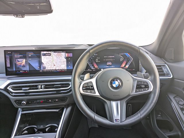320d xDrive Berline RHD