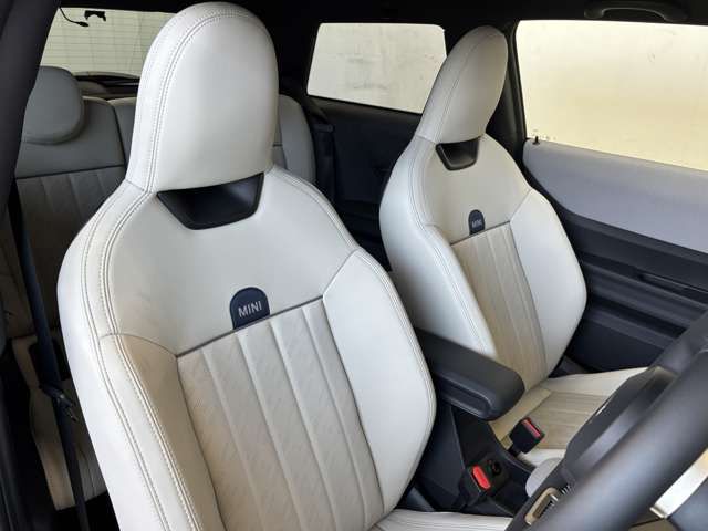 F66 MINI Cooper C 3Dr