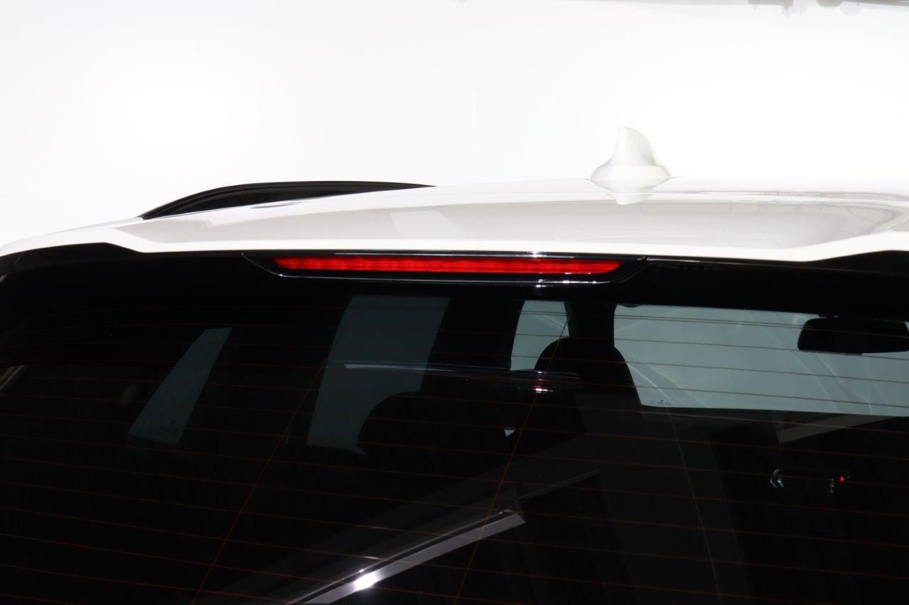 G01 X3 M40d RHD LCI ZA