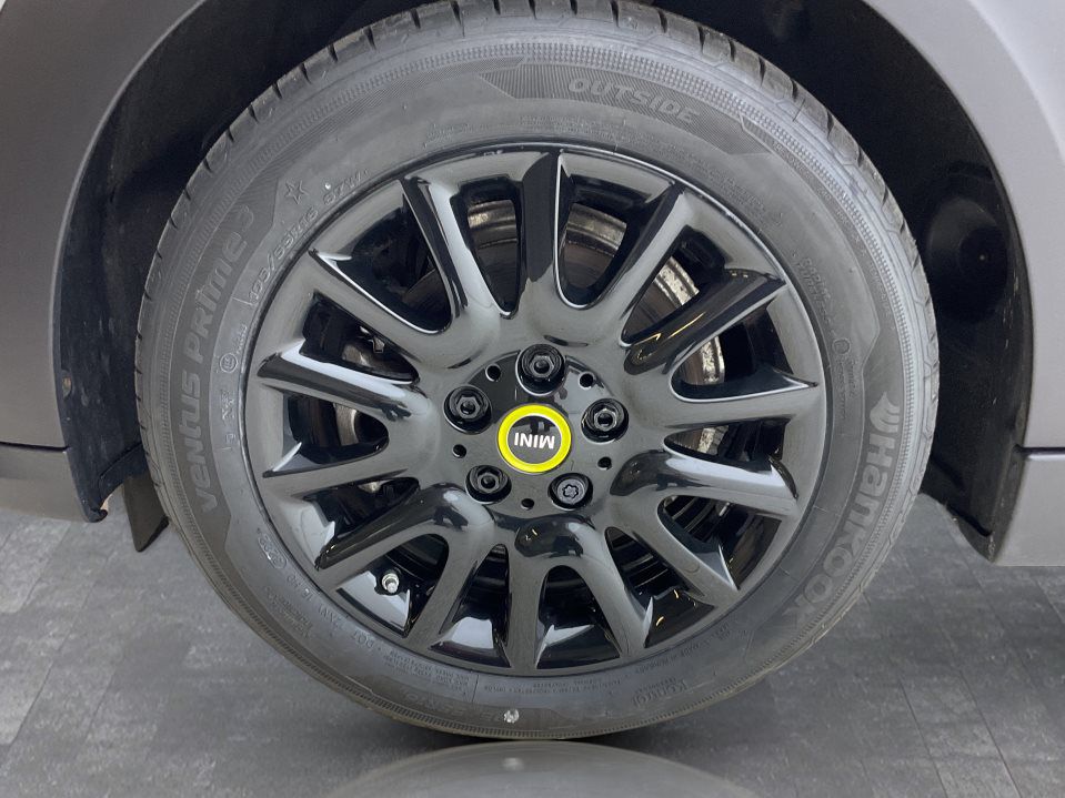 MINI Cooper SE