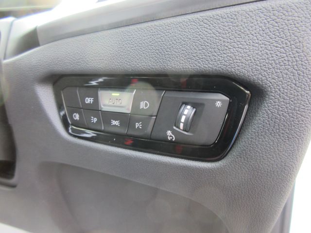 G** 4**i C********** B** 2**i RHD