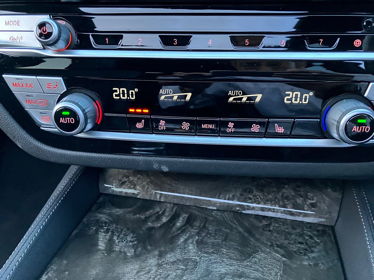 520d xDrive Touring RHD
