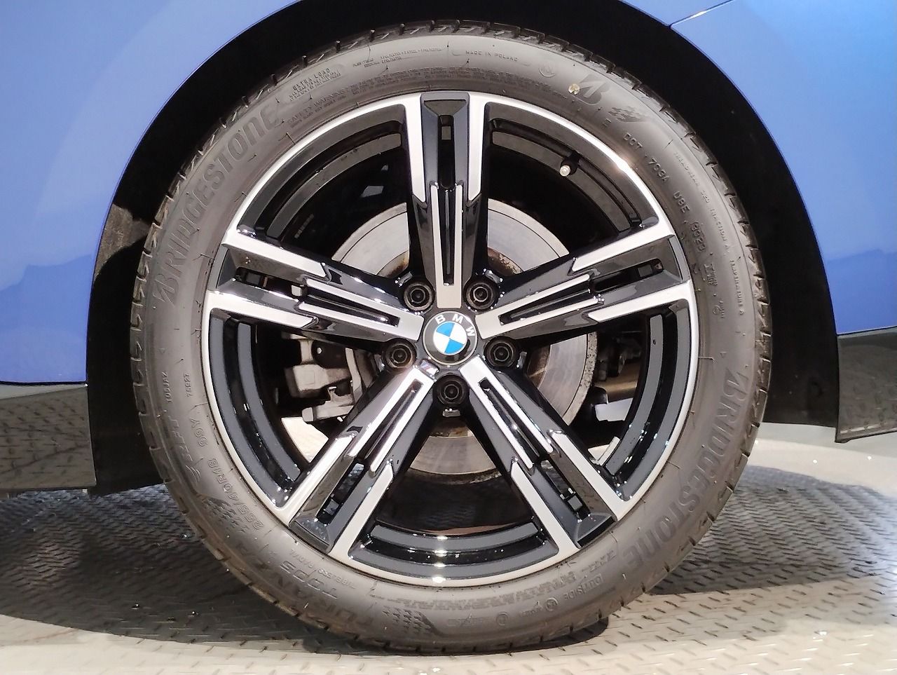G42 220i Coupe