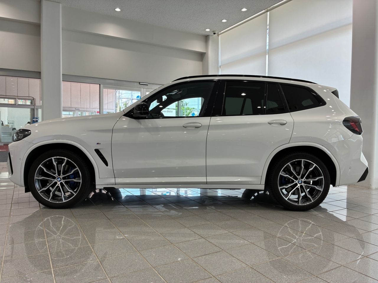 G01 X3 M40i RHD LCI ZA