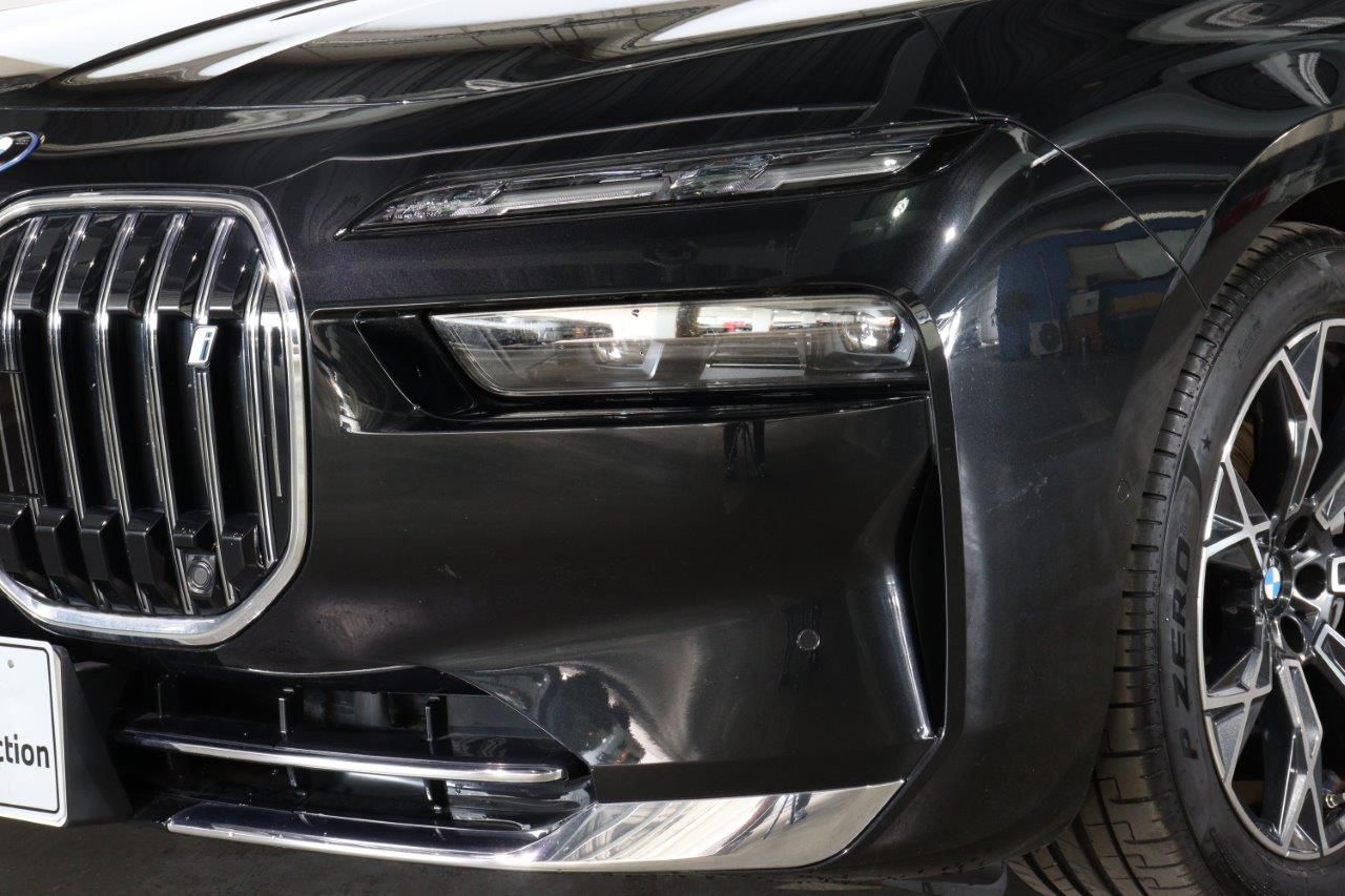BMW i7 eDrive50 Sedan RHD