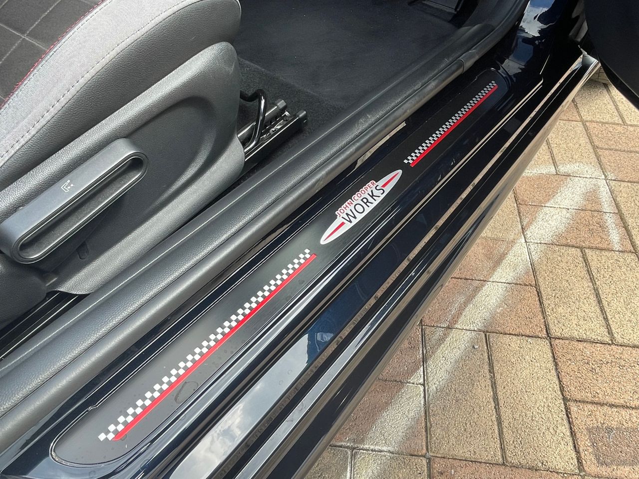 F57 MINI John Cooper Works Convertible LCI