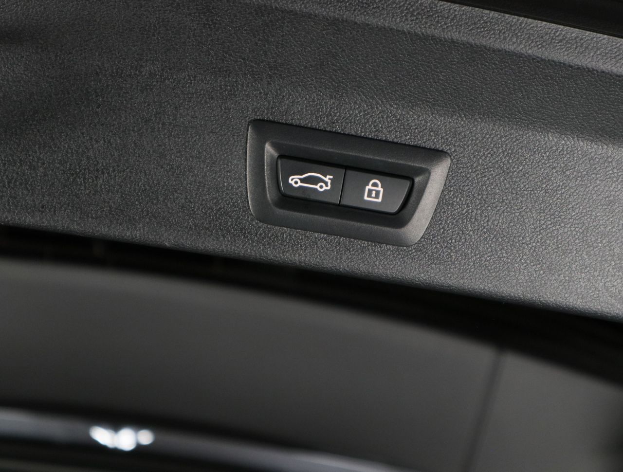 G01 X3 xDrive20d RHD ZA LCI