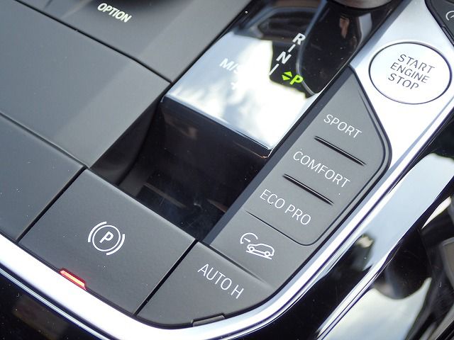 G01 X3 xDrive20d RHD ZA LCI