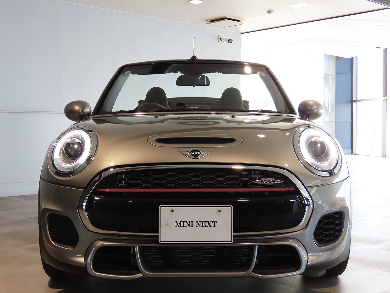 MINI JCW ｺﾝﾊﾞｰﾁﾌﾞﾙ