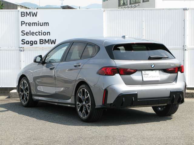 120 Sport Sports Hatch
