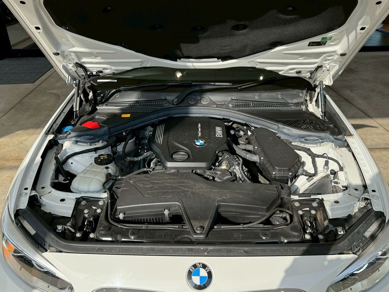 118D 5DOOR RHD
