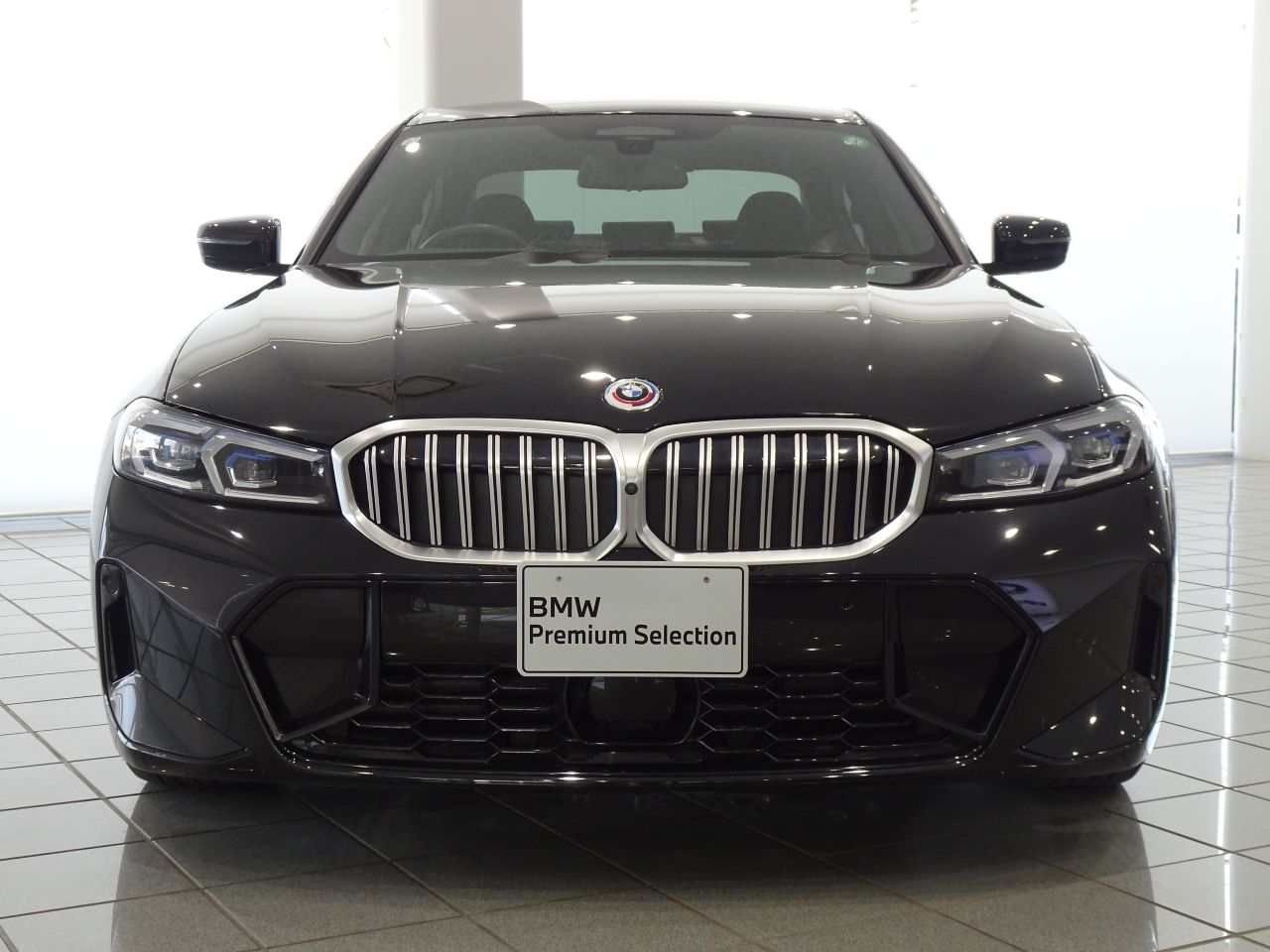 320d xDrive Berline RHD