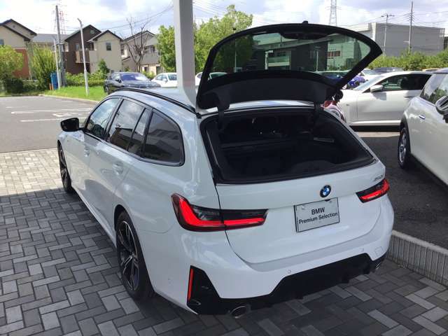 G21 320i Touring LCI RHD
