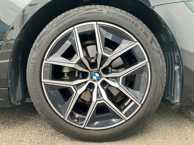 520i Sedan RHD