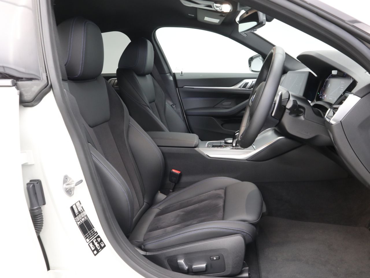 G26 420d xDrive Gran Coupe RHD
