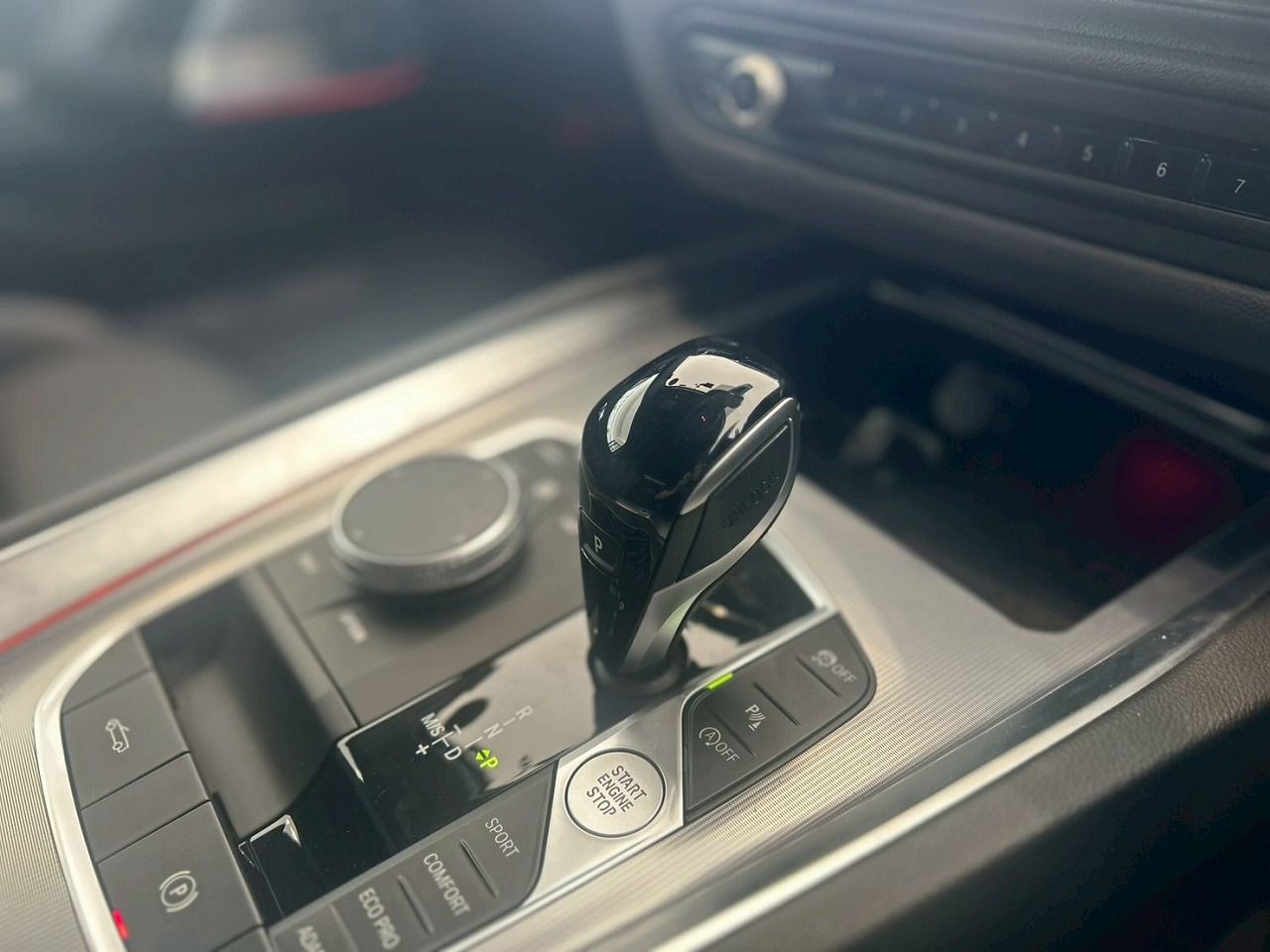 G29 Z4 M40i RHD