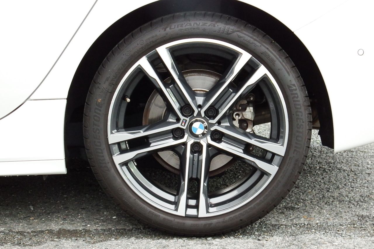 F40 118d Sports Hatch 5-door B47 2.0d