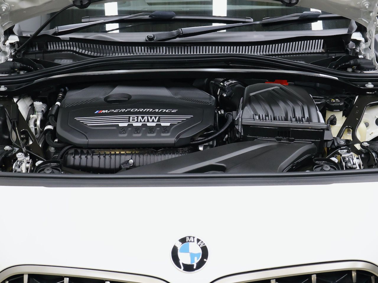 F4* **35i xDrive **** ***** B48 2.0i