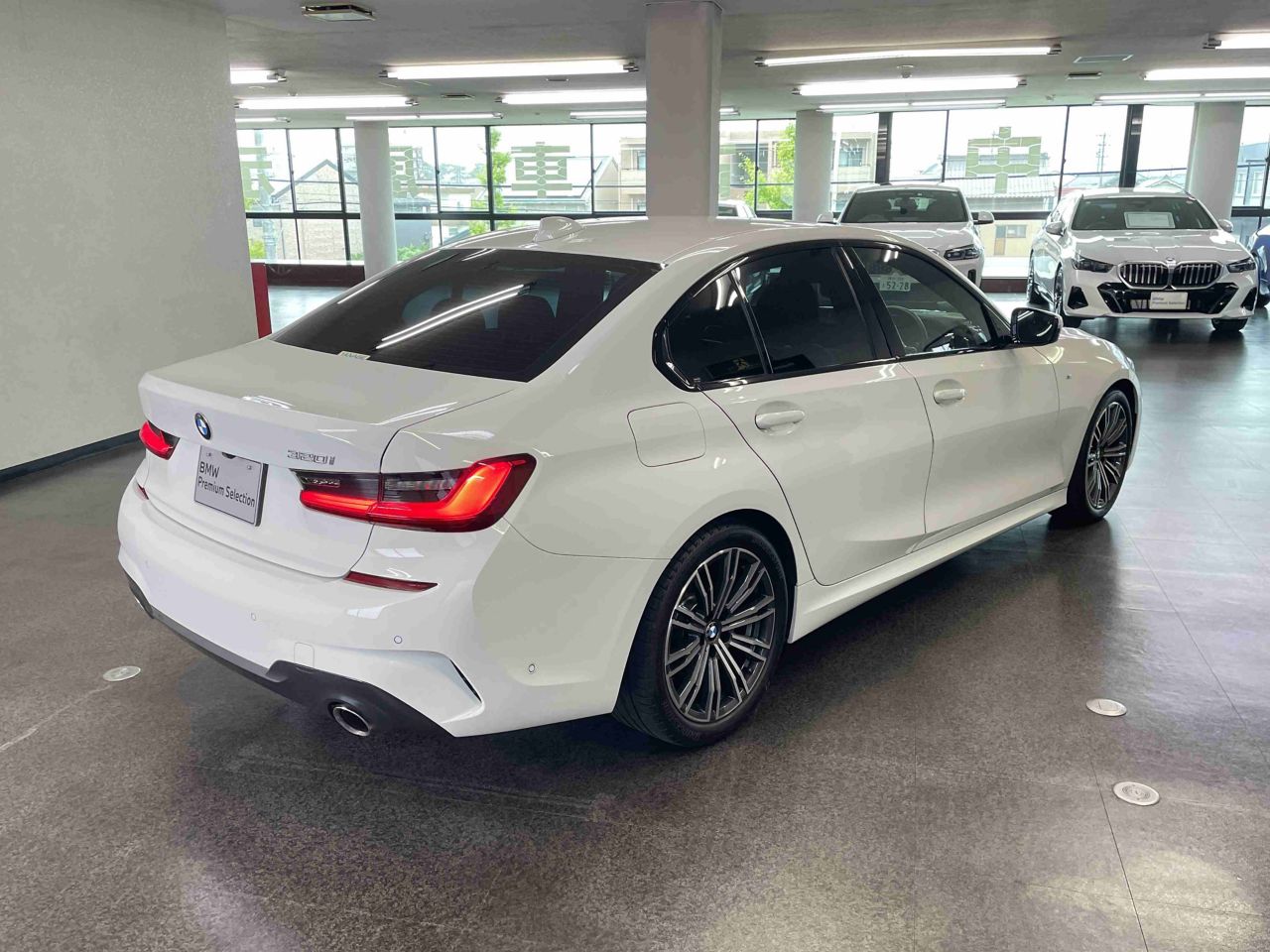 G20 320i Saloon RHD MX