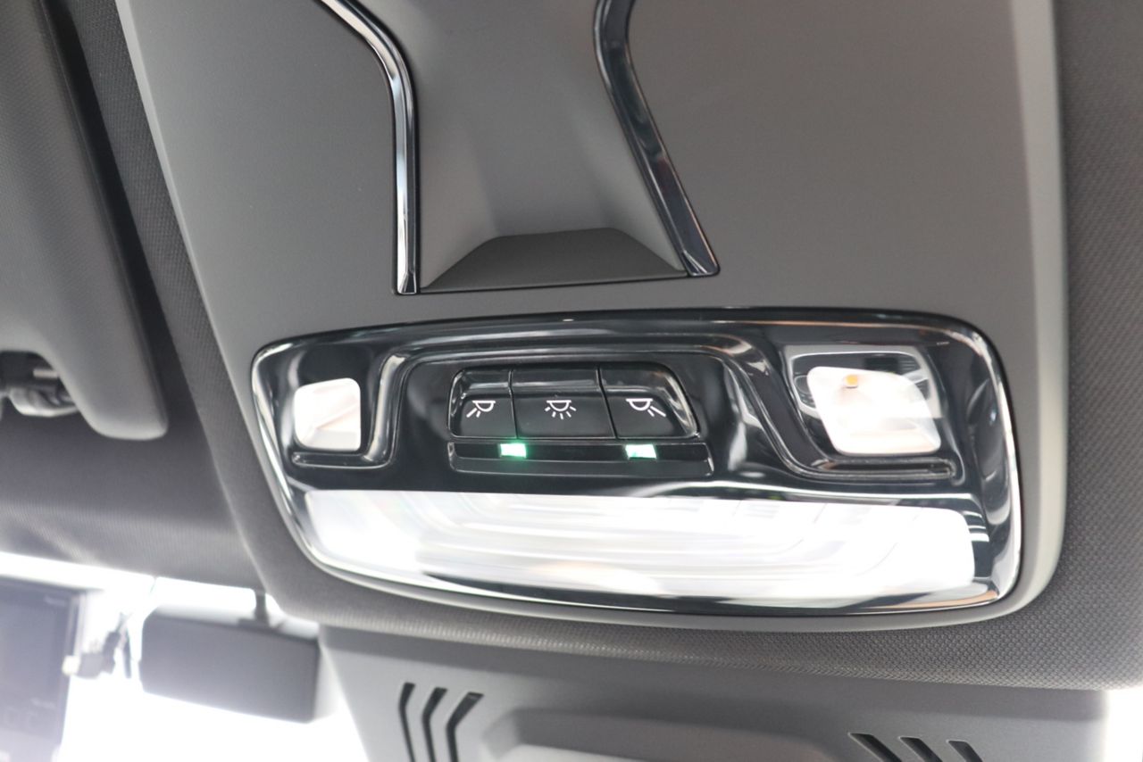 318i Berline RHD