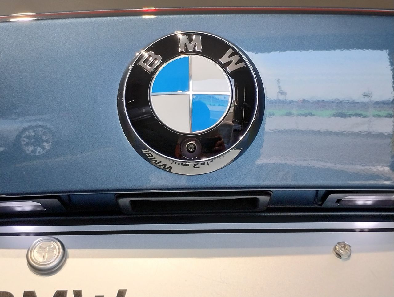 G** 4**i C********** B** 2**i RHD