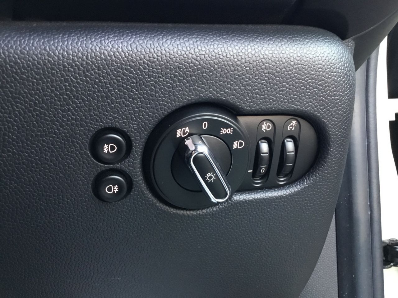F56 MINI Cooper 3-Door Hatch LCI