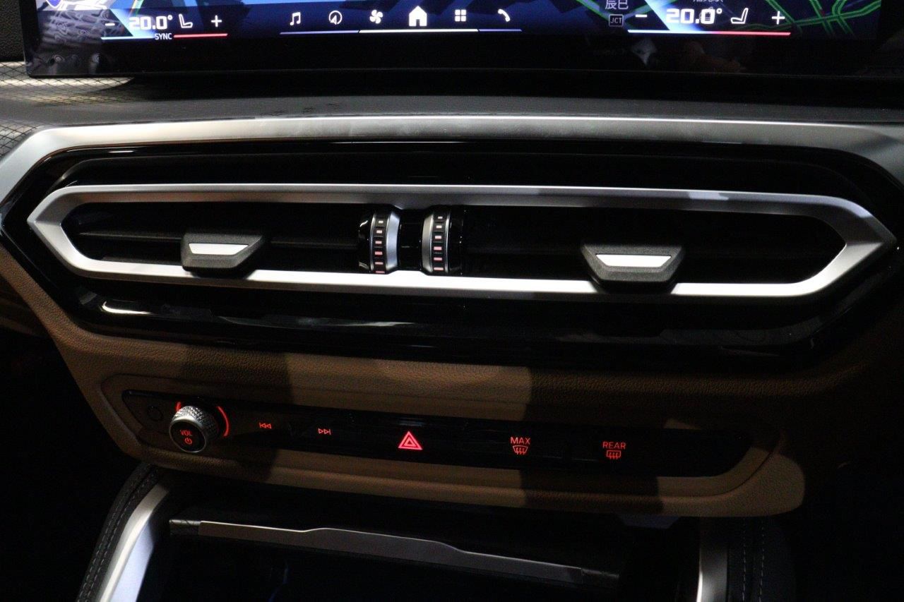 G26 i4 M50 RHD