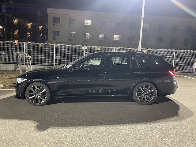 G21 320d xDrive Touring RHD