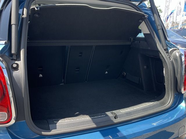 MINI CROSSOVER COOPER D