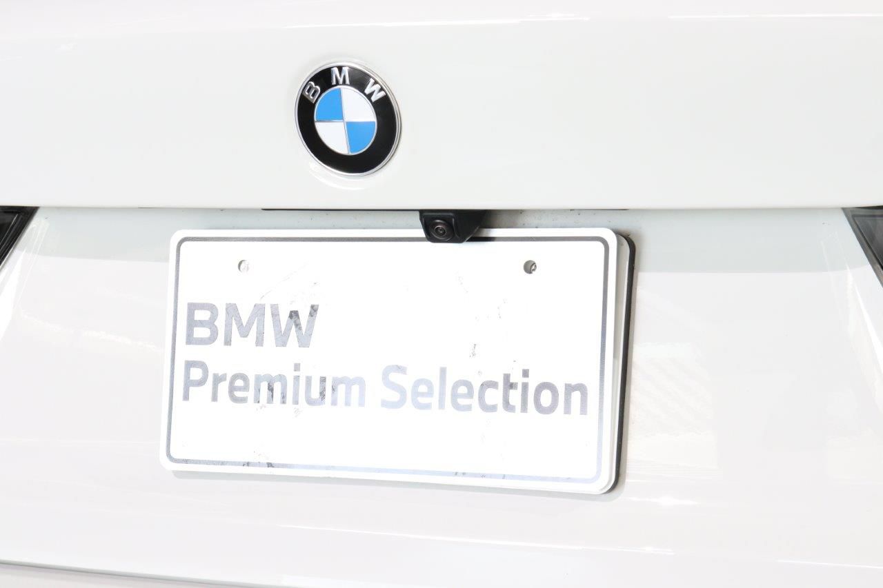 320d xDrive Berline RHD