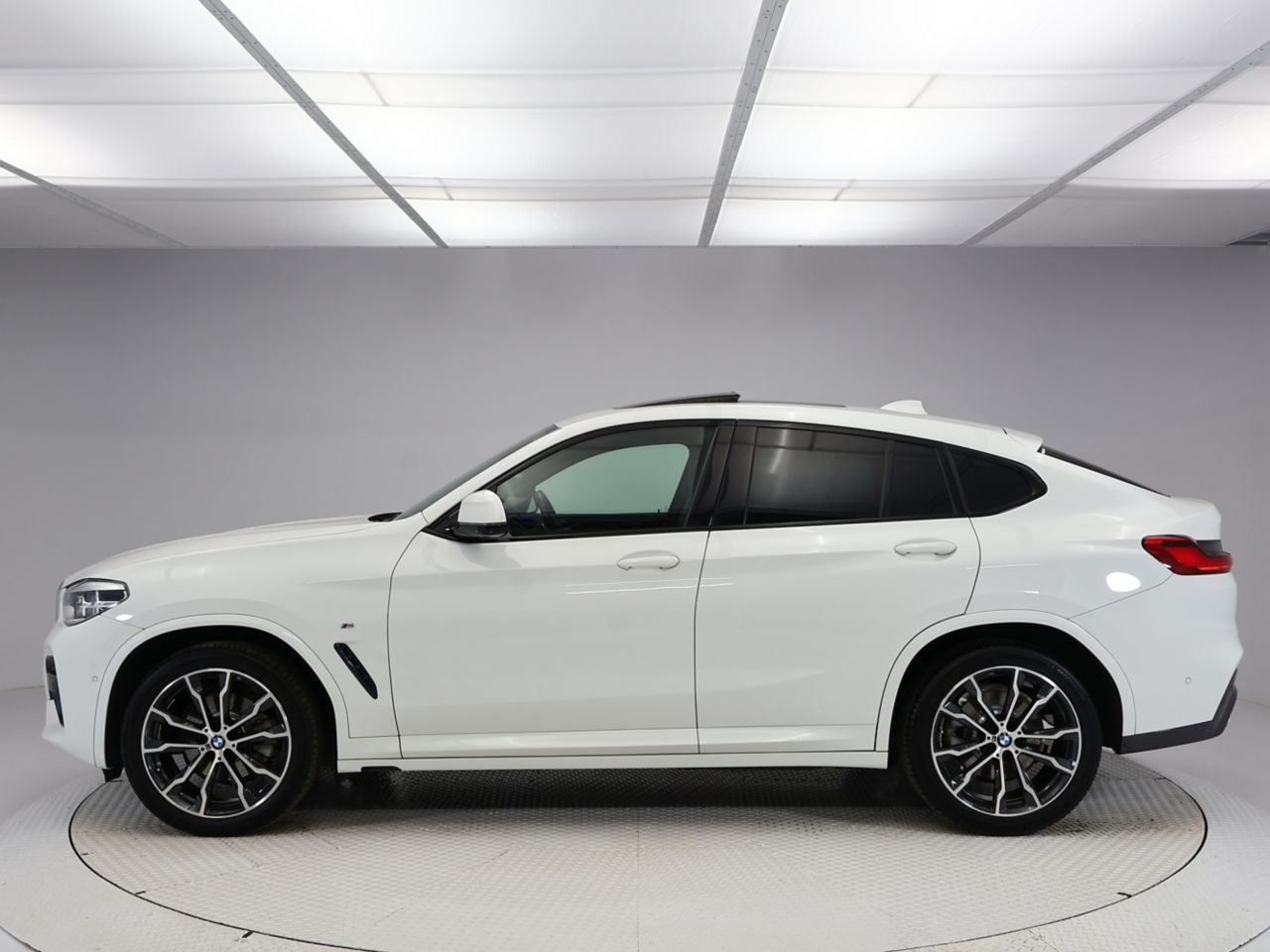 X4 xDrive20d RHD