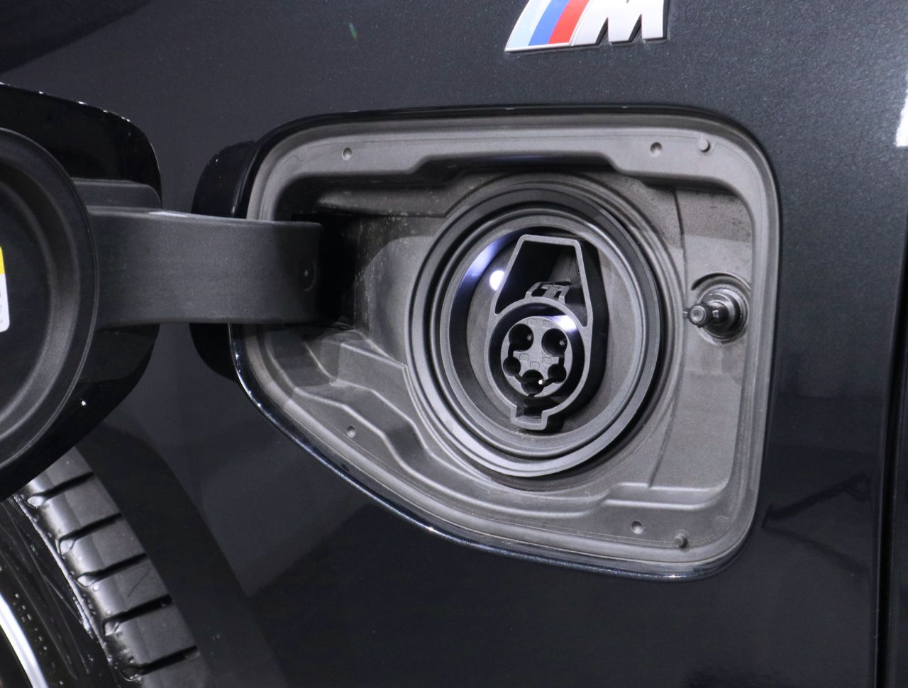 BMW i5 M60 xDrive Sedan RHD