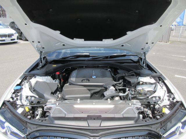G21 320d xDrive Touring LCI RHD