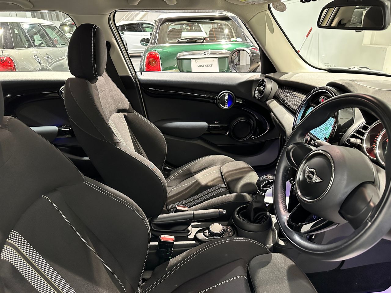 F55 COOPER S D(AT)