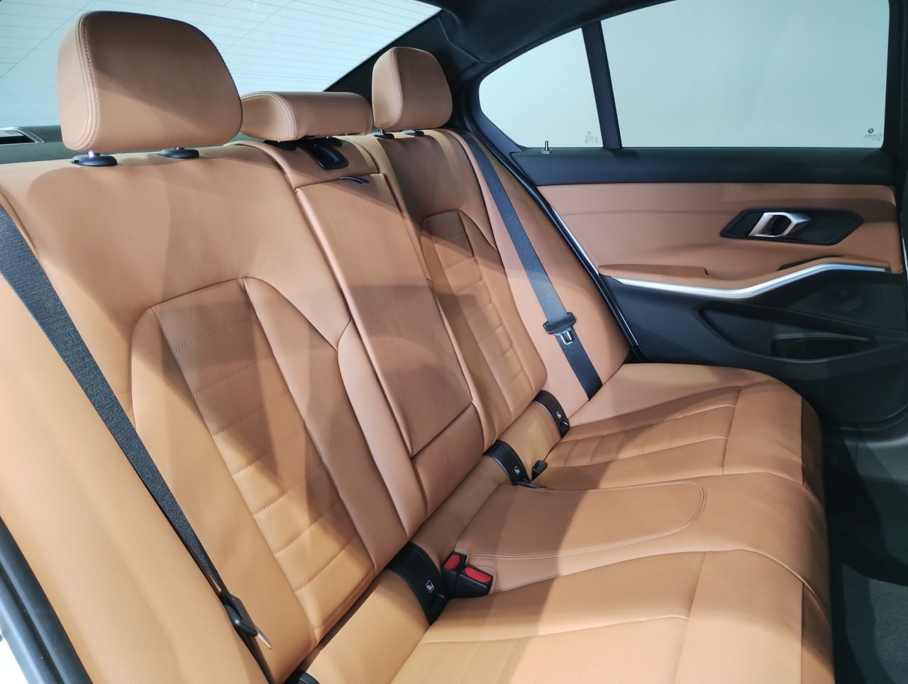G20 320i Saloon LCI RHD MX