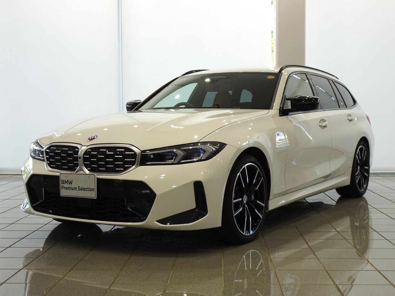 M340i xDrive Touring