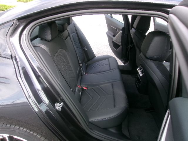 BMW i5 M60 xDrive Sedan RHD