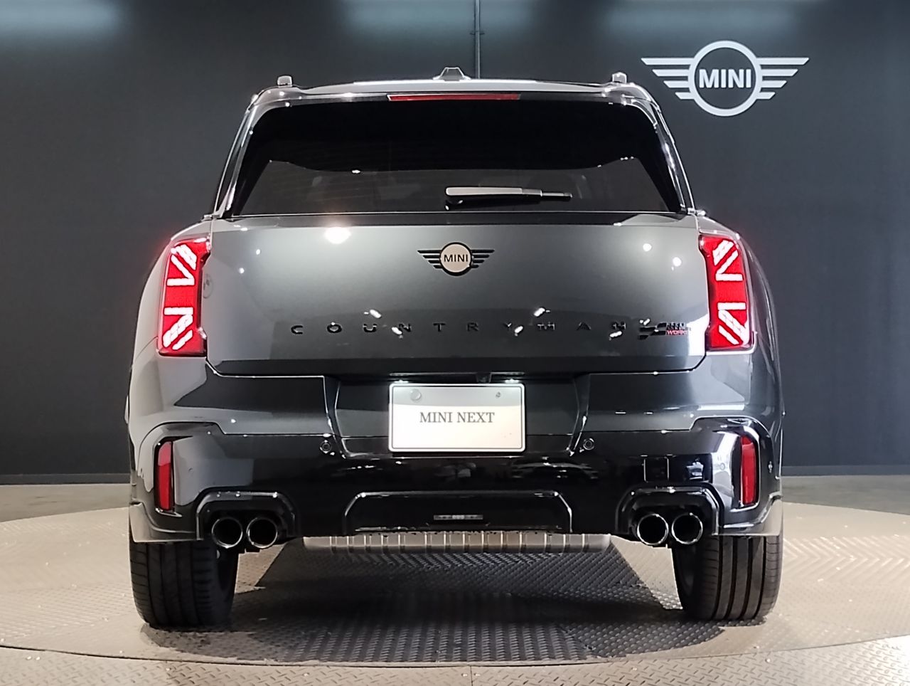 U25 MINI John Cooper Works Countryman ALL4
