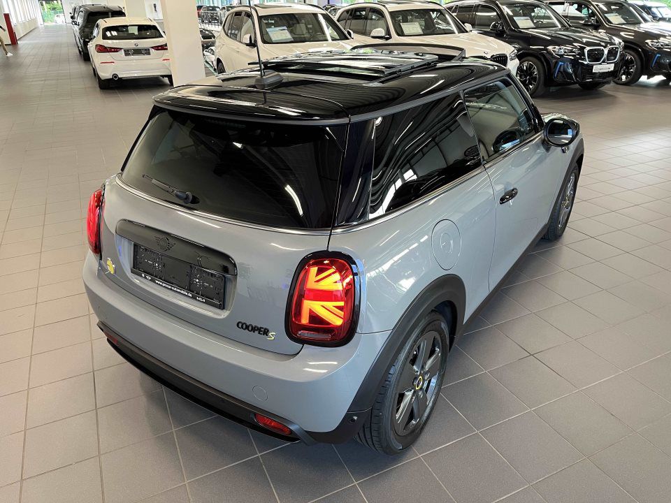 MINI Cooper SE