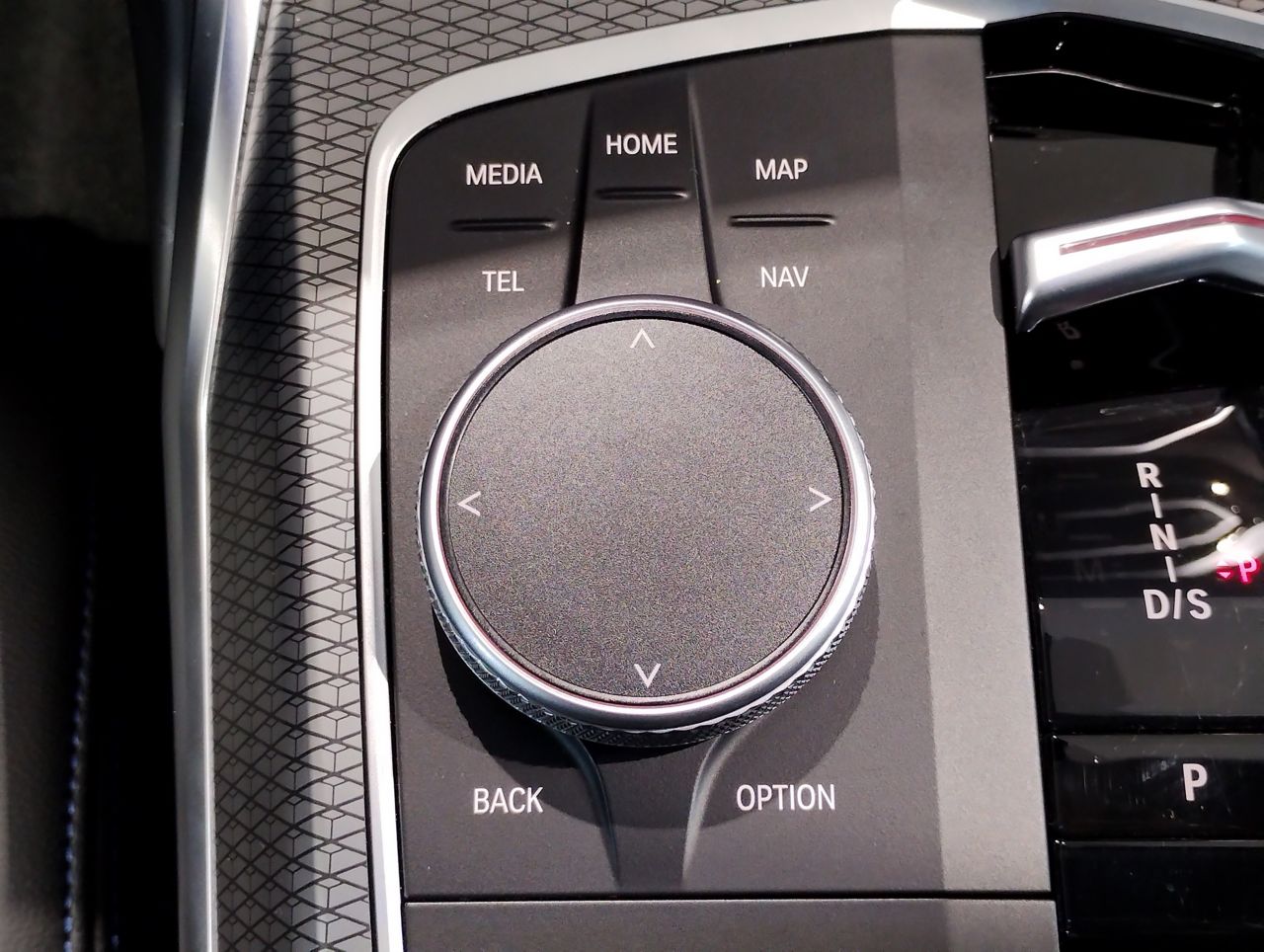 G20 320i Saloon LCI RHD MX