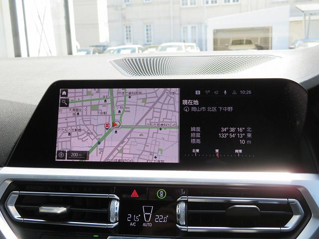 G20 320d xDrive RHD Saloon