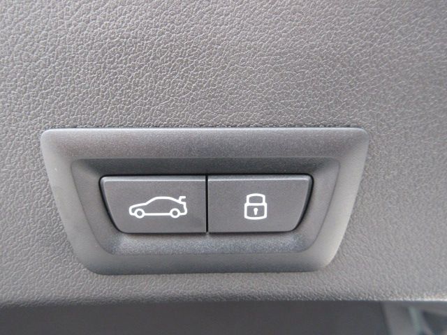 XM RHD
