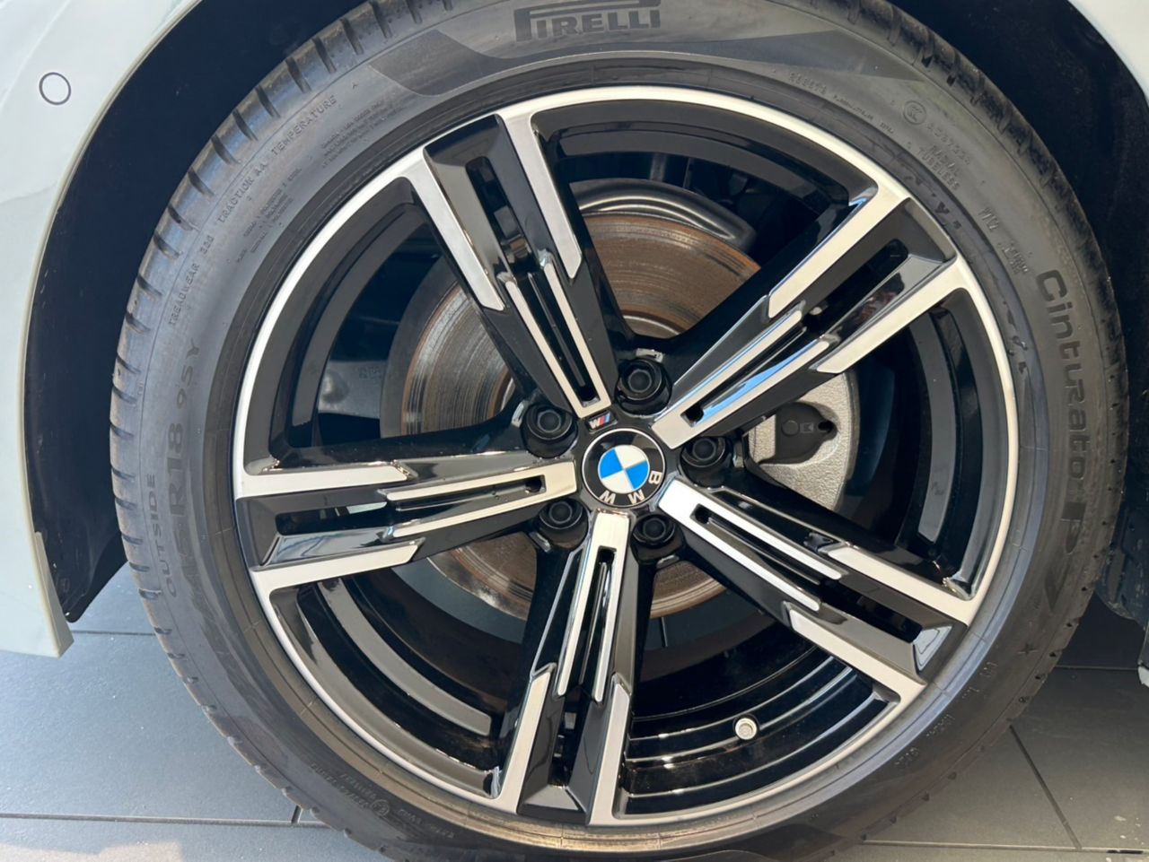 G20 320i Saloon LCI RHD MX