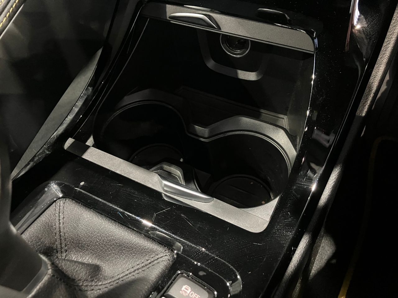 F39 X2 sDrive18i B38 1.5i SAC