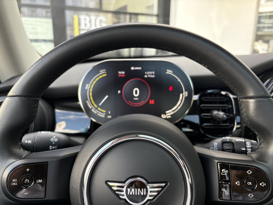 MINI Cooper SE