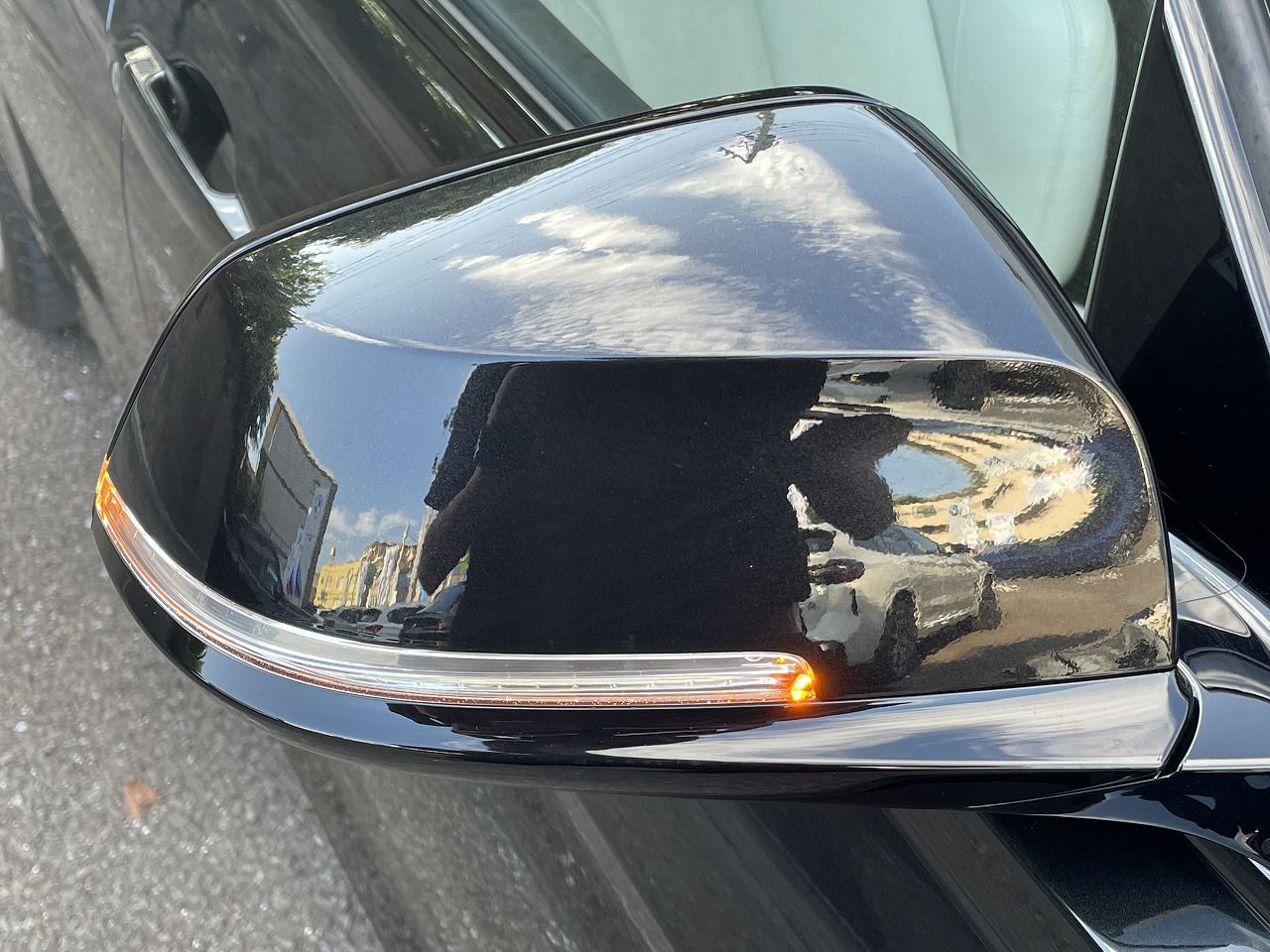 330E IPERFORMANCE SEDAN RHD